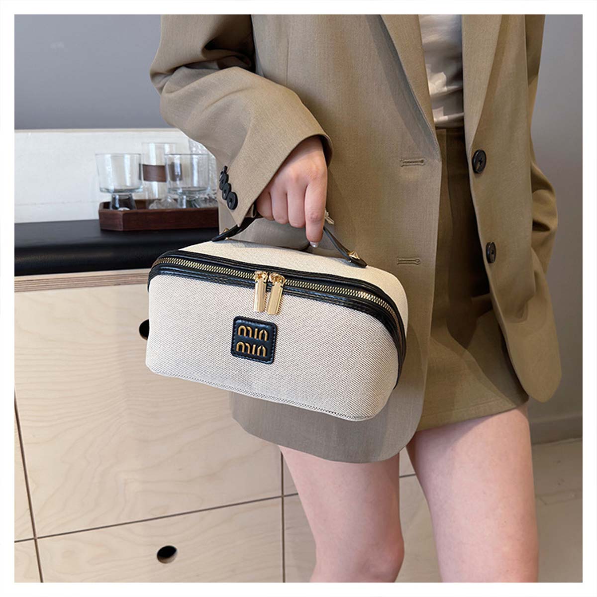 Borsa a mano in tela dal desig - Luxury Skincare China recensione e prezzo